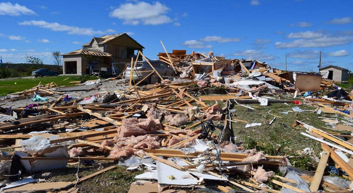 Western researchers to track every tornado in 2019