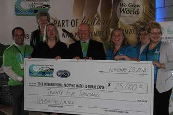 Union Gas presents cheque for $25,000 to IPM 2018 sponsorship committee. February 28, 2018. (Photo by Sarah Cowan Blackburn News Chatham-Kent). 