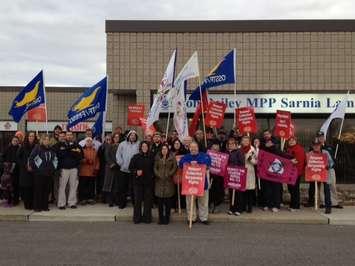 Teachers rally in Sarnia
(BlackburnNews.com file photo)