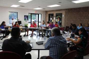 Walpole Island band council discussing the natural gas expansion at the library. August 10, 2016. (Photo by Natalia Vega)