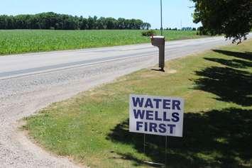 Signs put up to raise awareness on water conditions. June. 29. (Photo by Natalia Vega)
