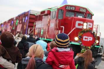 Hundreds gather in Windsor to watch as the CP Holiday Train pulls in. (Photo by Jason Viau)