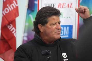 Jerry Dias, Unifor national president, speaks at the solidarity rally for GM Oshawa workers at Dieppe Gardens, Windsor, January 11, 2019. Photo by Mark Brown/Blackburn News.