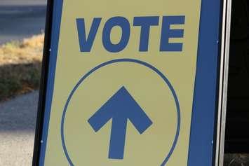 A voting sign, October 19, 2015.   (Photo by Alexandra Latremouille)