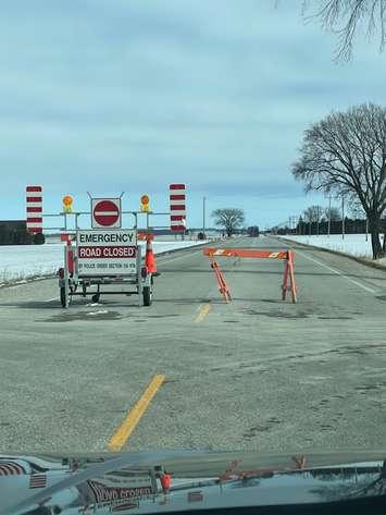Road closed sign on Queen's Line between Chatham and Tilbury. January 31, 2023. (Photo by Chris McLeod)