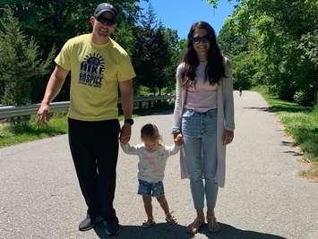 Family participates in virtual Hike for Hospice. (Photo courtesy of the Chatham-Kent Hospice Foundation).