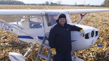 Windsor pilot John Cundle stands with Hasel, his two seater airplane, that made an emergency landing in Sarnia last Thursday. October 31, 2017 (Photo by Melanie Irwin)
