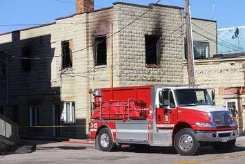 The scene of a fatal apartment fire in Wallaceburg, September 27, 2016 (Photo by Jake Kislinsky)