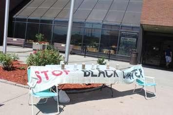 Water Wells First protest in front of Chatham-Kent Civic Centre. July 4, 2017. (Photo courtesy of Sarah Cowan Blackburn News Chatham-Kent). 